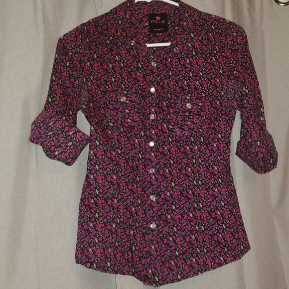 Floral button down - Picture 1 of 3